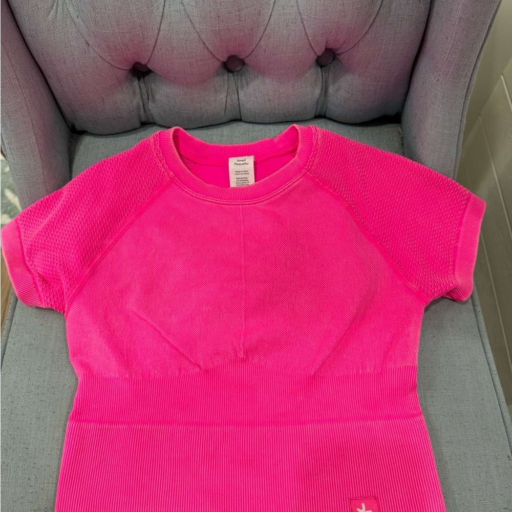 JoyLab‎ Vibrant Pink Seamless Crop Top